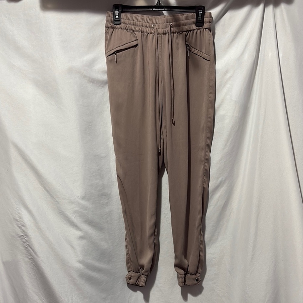 Dynamite Beige Jogger Pants XS242